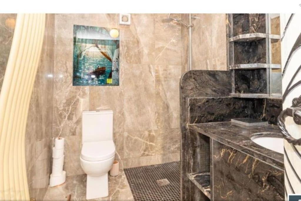 2 Bed Sandstone Residence Newport  Buitenkant foto