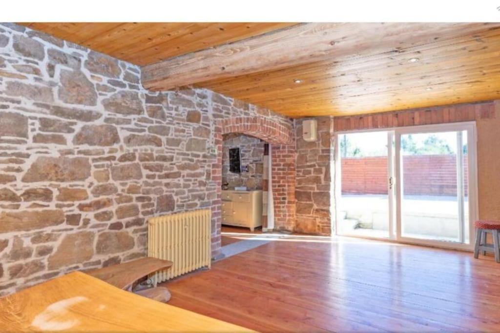 2 Bed Sandstone Residence Newport  Buitenkant foto